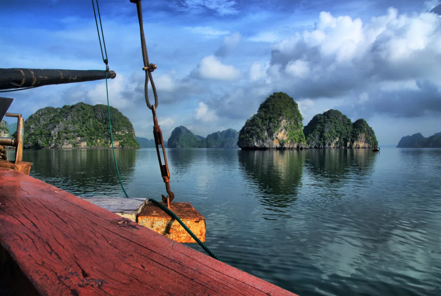 Halong Bay Wooden ship Hero Vietnam